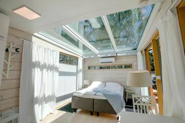 Фото номера Апартаменты с 1 спальней Виллы The Skylight Villa г. Кеми 24