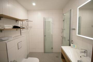 Фото номера Семейный номер Отель Hotelli Toivola г. Кеми 3